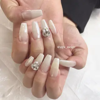 ネイル n'eige nail所属・大谷 綾香のネイルデザイン