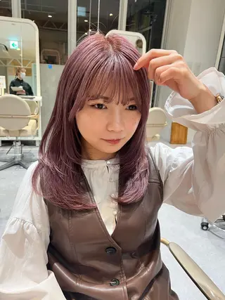 ミディアム 飯田 愛結のヘアスタイル