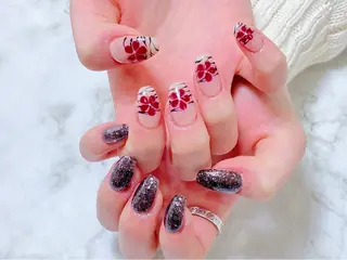 ネイル 林 麗欽のネイルデザイン