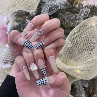 ネイル FLY Nail Salonのネイルデザイン