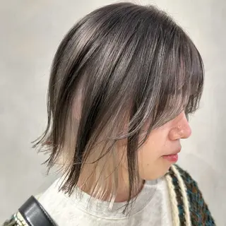 ショート カラー デザインカラー/パー マ🦖外岡咲希🦖のヘアスタイル