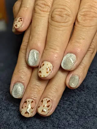 ミディアム ネイル nail yu-joy所属・yuu -joynailのネイルデザイン