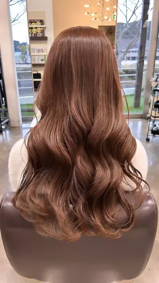 ロング カラー 江口 幸恵のヘアスタイル