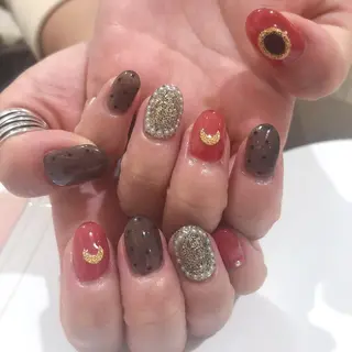 ネイル 矢崎 千春のネイルデザイン