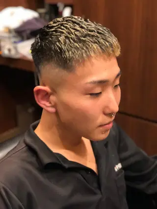 パーマ ヒロ銀座バーバーショップ難波店所属・縮毛矯正/パーマ 宮河 惇💈のヘアスタイル