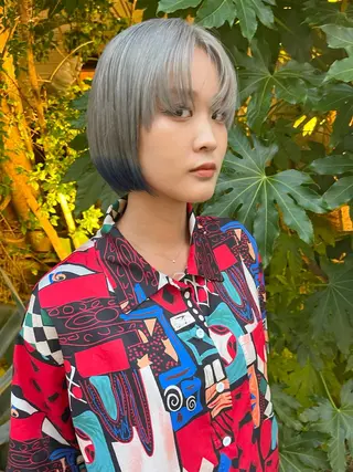 ショート カラー TATSUブリーチ/ ミルクティーベージュのヘアスタイル