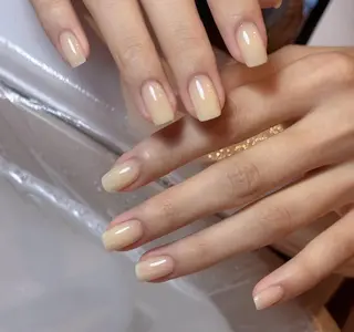 ネイル Pure&Rich Nailのネイルデザイン