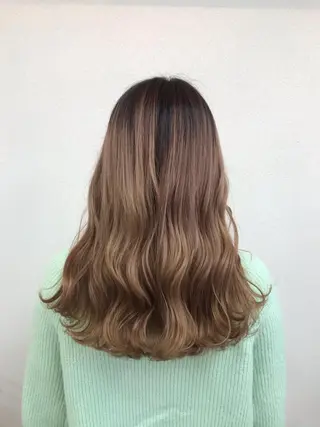 セミロング 松本平太郎美容室大宮店所属・もりたみかこ 美容師お休み中のヘアスタイル