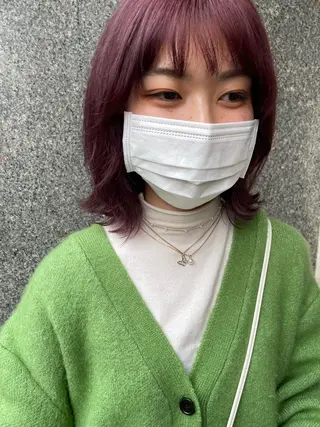 ミディアム カラー tomo🍒パーマ ハイトーン似合わせのヘアスタイル