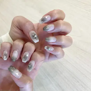 ネイル Nail Salon Gummi.のネイルデザイン