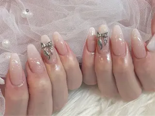 ネイル le'a-レア-【ア イ×ネイル×眉】のネイルデザイン