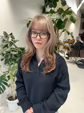 ミディアム カラー レイヤーカット/カラ ー/U24/河野凜のヘアスタイル