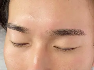 メンズ アイブロウ u.me所属・fumie .のマツエク・マツパデザイン