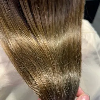 カラー La Bless 大阪梅田所属・梅田 ショートヘア パーマモデル募集のヘアスタイル