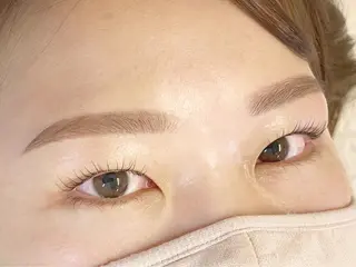 マツエク・マツパ アイブロウ HARUHARU hinano *のマツエク・マツパデザイン