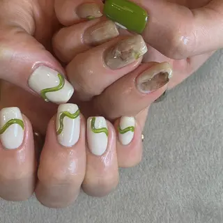 ネイル フリーランス¨̮⃝ ネイリストOKADAのネイルデザイン