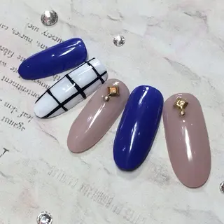 ミディアム SINCERELY シンシアリー🌈のネイルデザイン