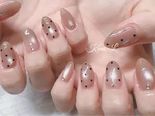 ネイル 芦辺 香奈のネイルデザイン