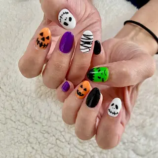 ネイル VIBLISS所属・VIBLISS福岡 tomokoのネイルデザイン