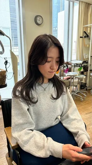 ロング カラー Rinon所属・沖 真琴のヘアスタイル