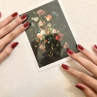 ミディアム ネイル T. Kasumiのネイルデザイン