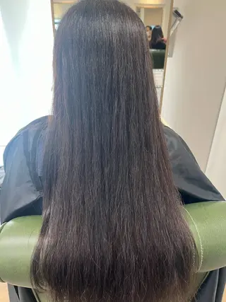 ロング カラー 小鴨 美佳のヘアスタイル