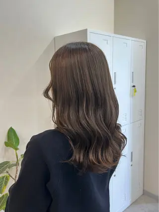 セミロング MIDORI🎀 透明感/ベージュのヘアスタイル