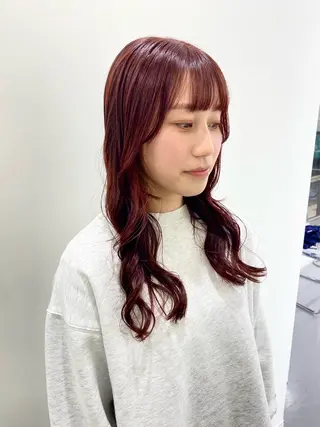 ロング 丸山 純奈のヘアスタイル