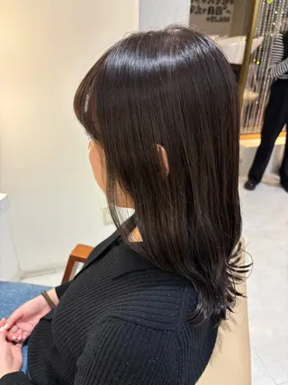 セミロング カラー 新庄 雪乃のヘアスタイル