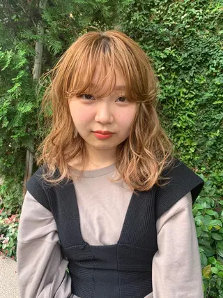 ミディアム カラー 糟谷 慈英のヘアスタイル