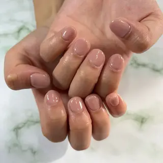 ネイル private salon Aola所属・TSUKI 🩶のネイルデザイン