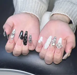 ネイル Lee Nailsのネイルデザイン