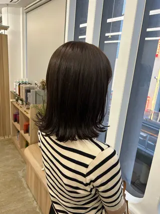 ミディアム カラー Nanaha /レイヤーカットのヘアスタイル