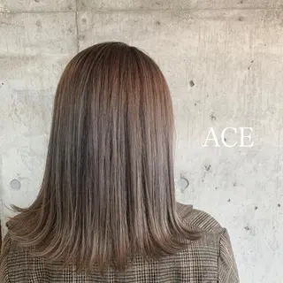 ミディアム 🌷横浜/レイヤー /艶カラー🌷のヘアスタイル