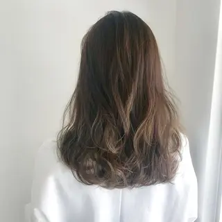 ロング 💫カットはなんでも 得意です✂️のヘアスタイル
