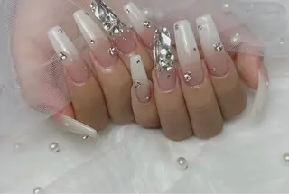 ネイル Lee Nailsのネイルデザイン
