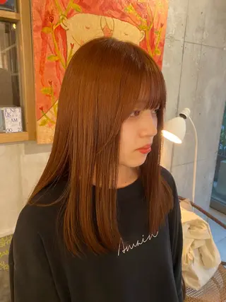 カラー 植田 瑠菜のヘアスタイル