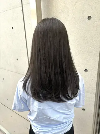 ミディアム 榊琴帆/美容師兼 アイブロウリストの眉毛・アイブロウイメージ