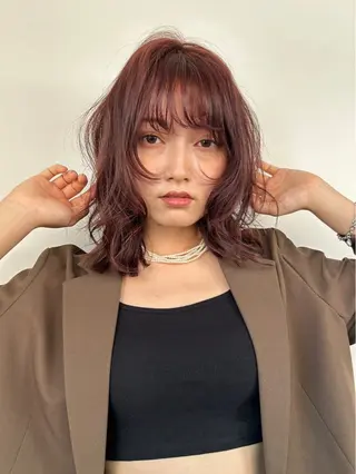 カラー カットモデル募集中 🪐✩ 大久保 那奈のヘアスタイル