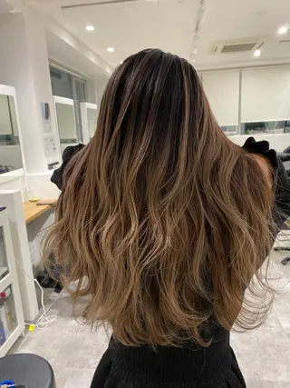 ミディアム カラー JILBLAN京都 ショート/ハイライトのヘアスタイル