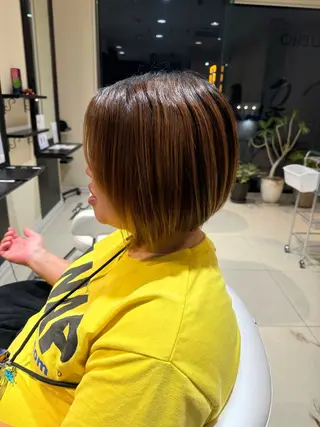 ショート 白井 早苗のヘアスタイル