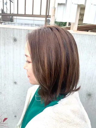 ミディアム case by case所属・case Chiakiのヘアスタイル