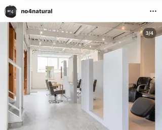 ロング no4ナチュラル戸祭所属・山越 美裕樹のヘアスタイル