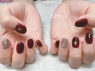 カラー ネイル 芦辺 香奈のネイルデザイン