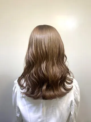 ミディアム カラー ブリーチ毛対応酸性 ストレート🌈サキのヘアスタイル