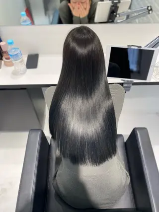 ロング 井上 美織のヘアスタイル