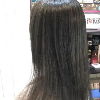 セミロング カラー パーマ embrace エンブレイスのヘアスタイル