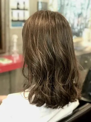 セミロング カラー natsumi 🌷のヘアスタイル