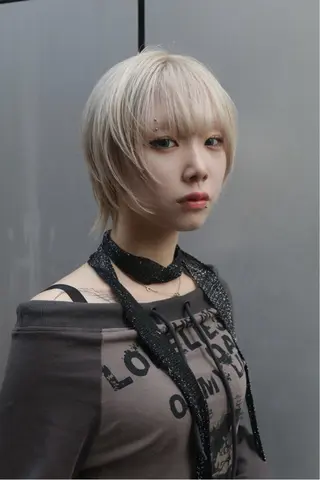 セミロング カラー レイヤーカットとハイ トーン/HIROKIのヘアスタイル