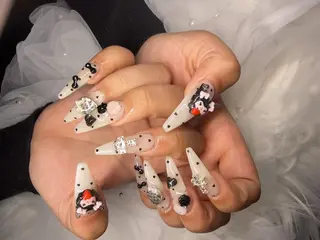 ネイル Lyna 池袋のネイルデザイン